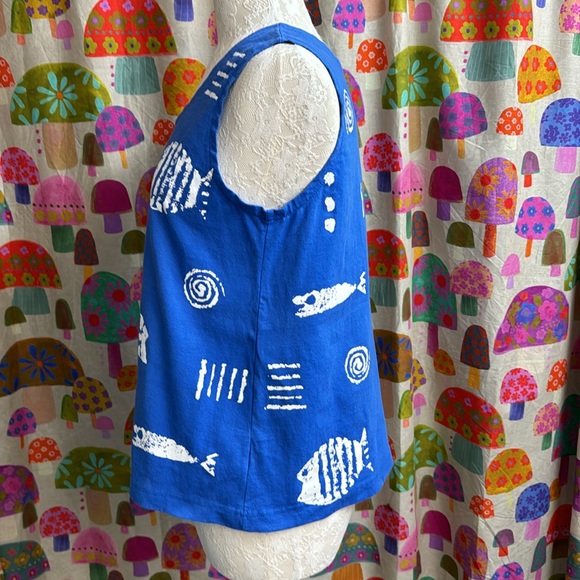 M Mac Tank Top. XS - Picture 4 of 6